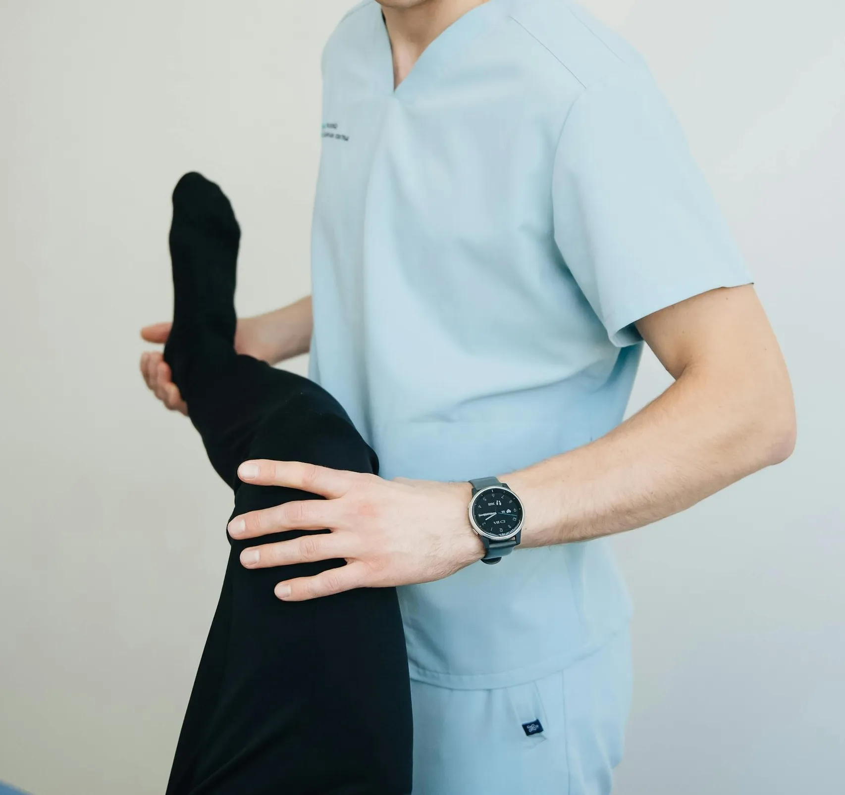 Physical therapist performing a free injury screening at Kuna Physical Therapy